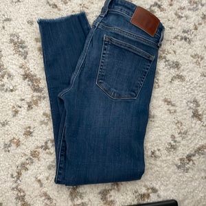Lucky Jeans SZ 2/26 Ankle Mid Rise Ava